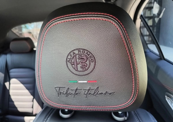 Alfa Romeo Giulia cena 235900 przebieg: 1, rok produkcji 2024 z Ostrzeszów małe 232
